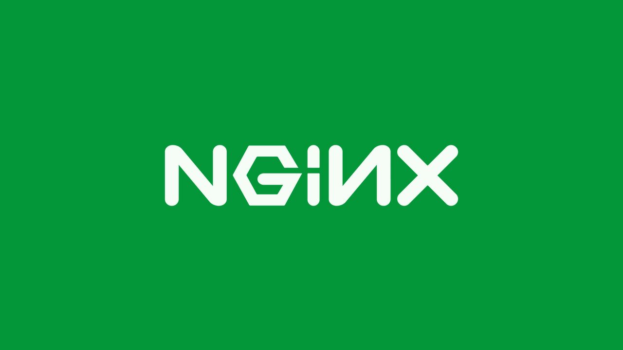 Nginx configuration for Laravel in a different port on CentOS 7